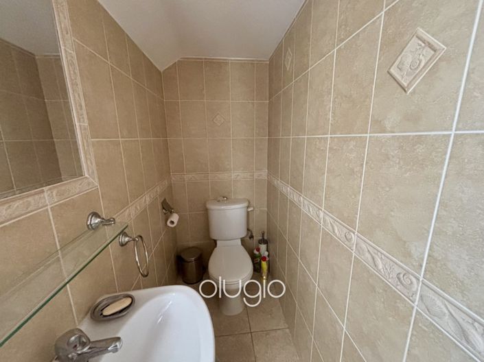 Image No.9-3 Bed Villa for sale