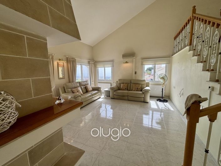 Image No.8-5 Bed Villa for sale