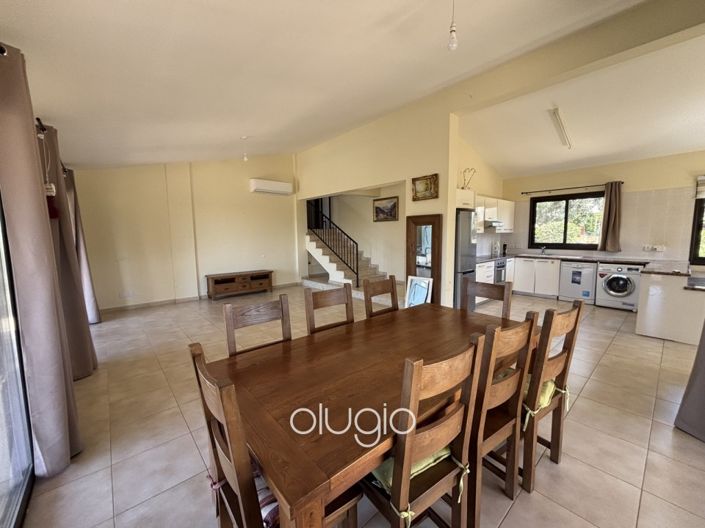 Image No.10-3 Bed Bungalow for sale