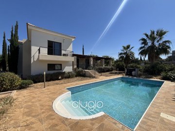 189595-bungalow-for-sale-in-secret-valleyfull