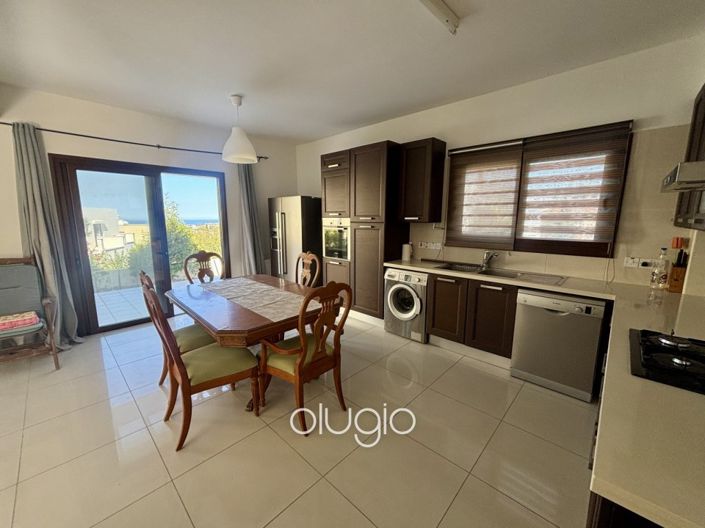 Image No.5-3 Bed Villa for sale