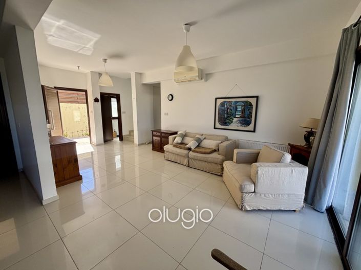 Image No.9-3 Bed Villa for sale
