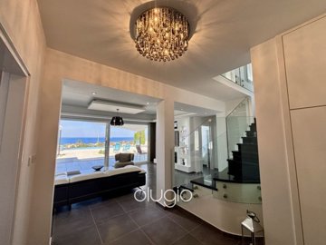 189659-detached-villa-for-sale-in-sea-caves-s
