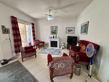 190039-semi-detached-villa-for-sale-in-univer