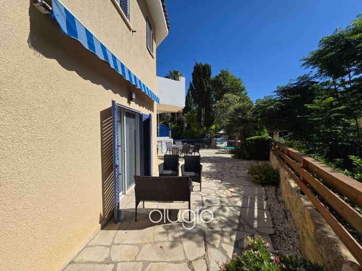 Image No.10-3 Bed Villa for sale