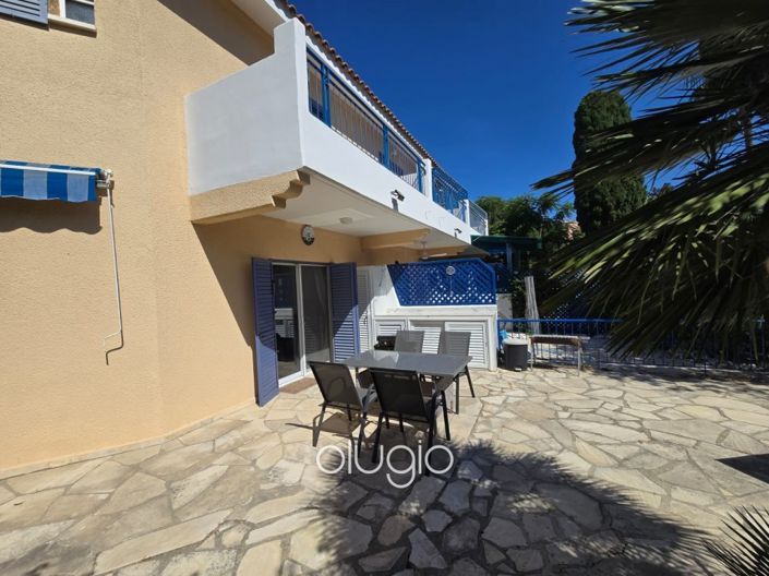 Image No.8-3 Bed Villa for sale