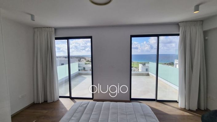 Image No.10-3 Bed Villa for sale