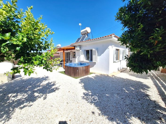 Image No.2-2 Bed Bungalow for sale