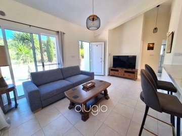 195180-bungalow-for-sale-in-polemifull