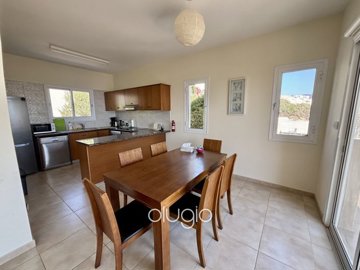 195764-detached-villa-for-sale-in-peyiafull