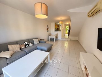 196451-town-house-for-sale-in-peyiafull