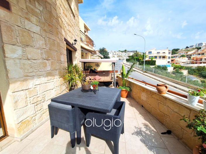 Image No.9-2 Bed Townhouse for sale