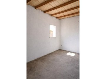 id1240c501-0000-0500-0000-000018de217b