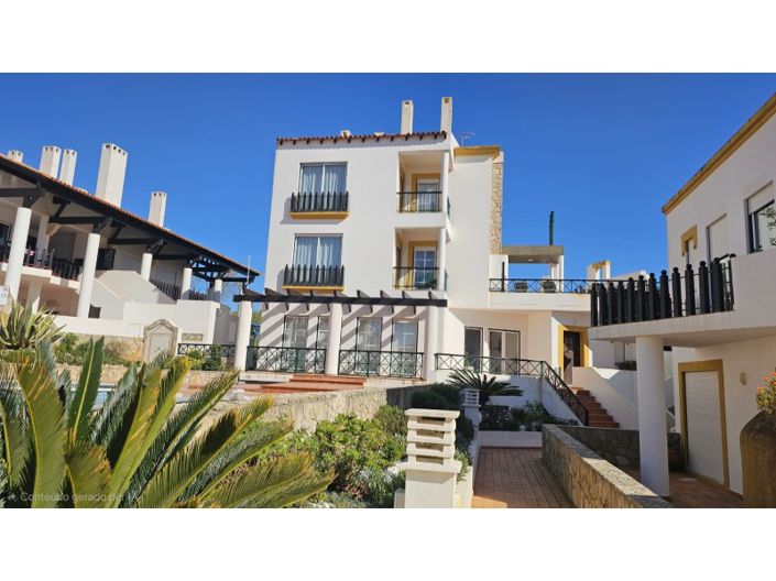 Image No.14-3 Bed Apartment for sale