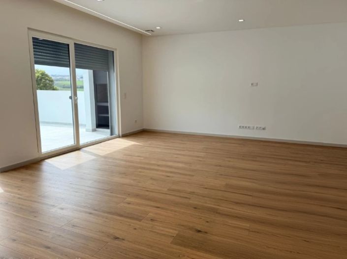 Image No.5-Appartement de 3 chambres à vendre à Lourinhã