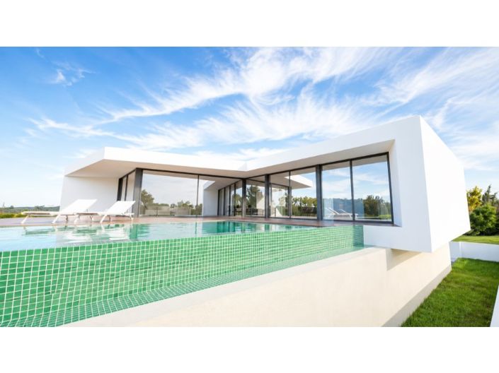 Image No.3-5 Bed House for sale