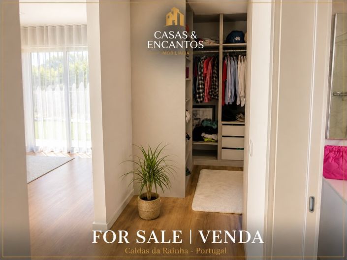 Image No.10-4 Bed House for sale