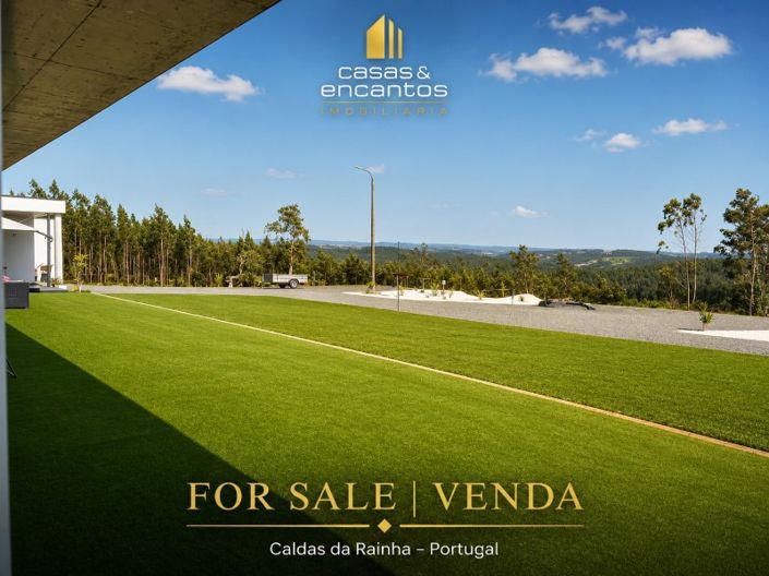Image No.24-4 Bed House for sale