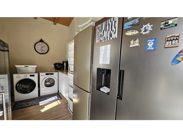 Image No.31-3 Bed House for sale