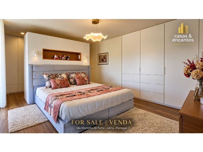 Image No.20-3 Bed House for sale