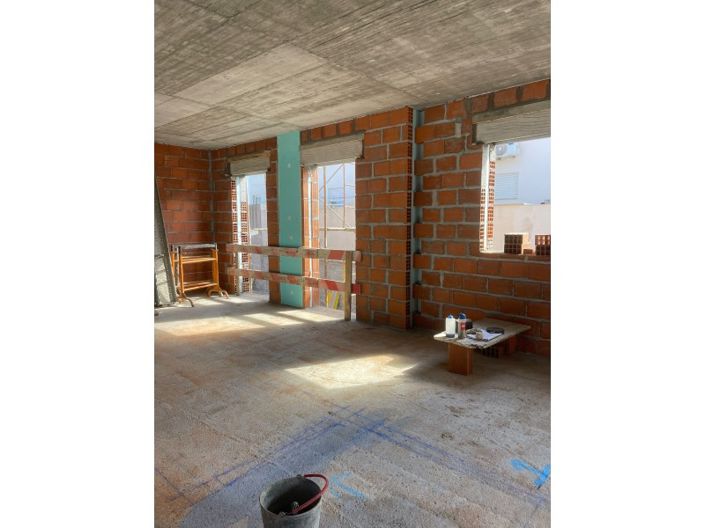 Image No.25-3 Bed Apartment for sale