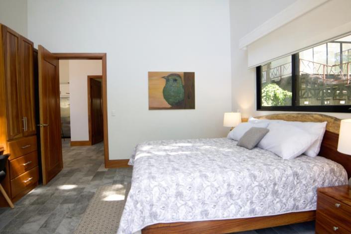 Image No.17-2 Bed Villa / Detached for sale