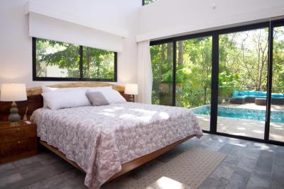 Colibri-master-bedroom-2