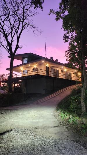 Image No.13-12 Bed Hotel for sale