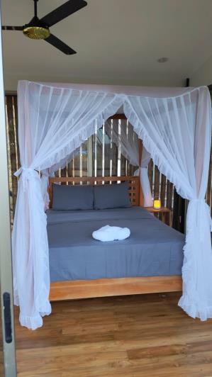 Image No.27-12 Bed Hotel for sale