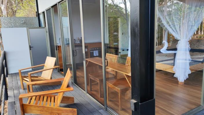 Image No.43-12 Bed Hotel for sale