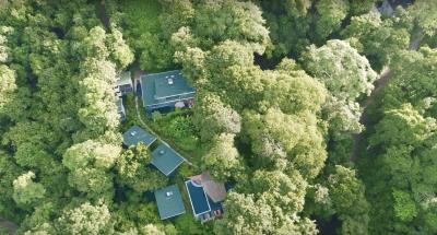 1--Dive-Resort-areal-shot