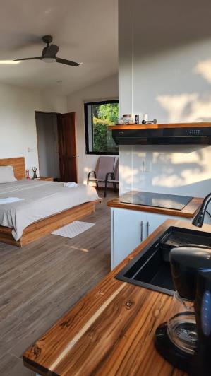 Image No.57-5 Bed Villa for sale