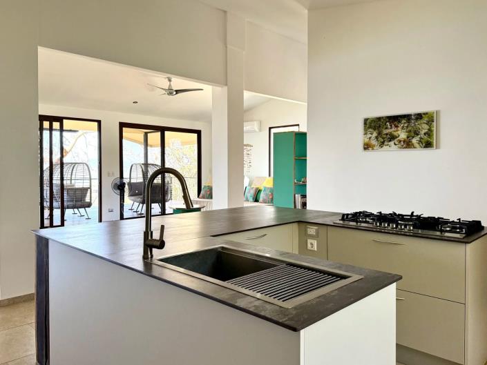 Image No.10-2 Bed House/Villa for sale