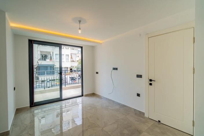 Image No.7-2 Bed Apartment for sale