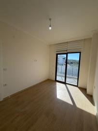 WhatsApp-Image-2026-02-27-at-14-26-58--1-