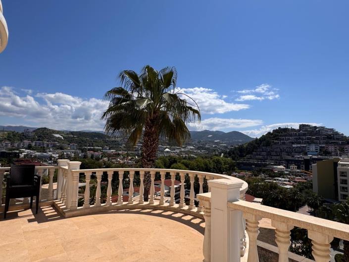 Image No.23-6 Bed Village House for sale