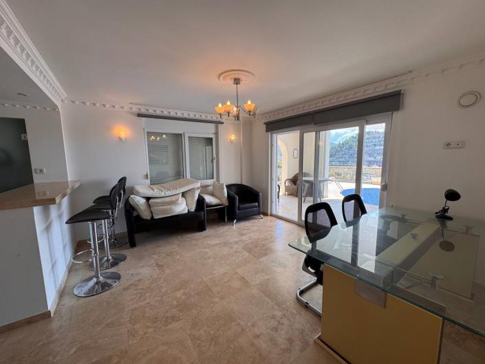 Image No.25-6 Bed Village House for sale