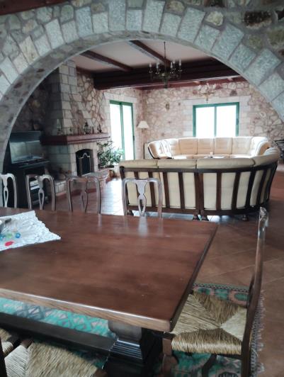 Image No.8-5 Bed Villa / Detached for sale