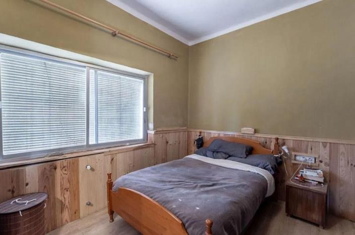 Image No.20-7 Bed Country House for sale