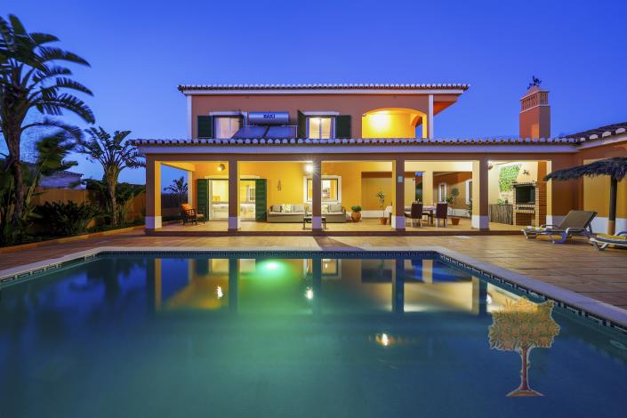 Image No.2-5 Bed Villa for sale