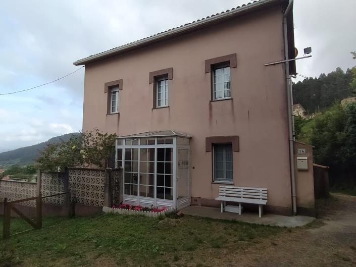 Image No.2-Maison / Villa de 6 chambres à vendre à Cariño