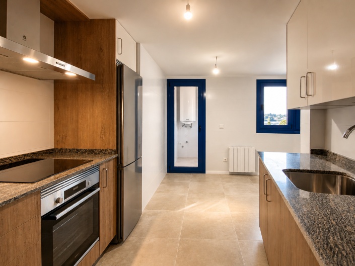 Image No.8-2 Bed Apartment for sale