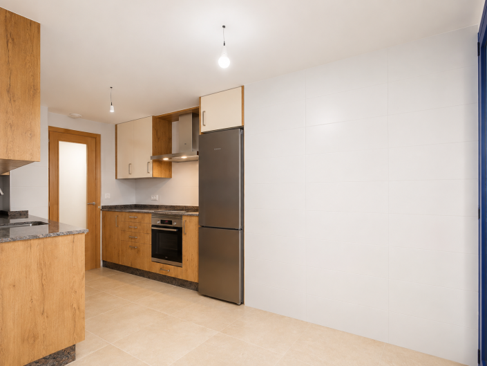 Image No.11-2 Bed Apartment for sale