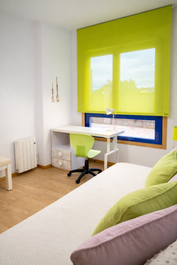 Image No.18-3 Bed Apartment for sale