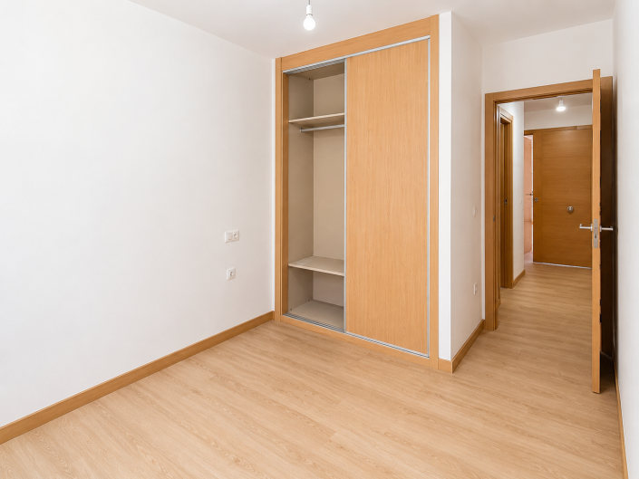 Image No.24-2 Bed Apartment for sale