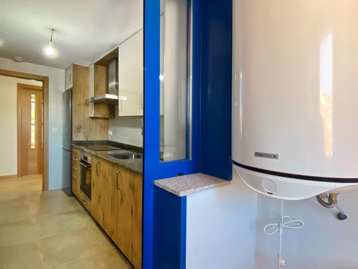 Image No.8-2 Bed Apartment for sale