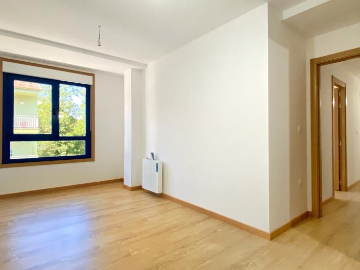 Image No.24-2 Bed Apartment for sale