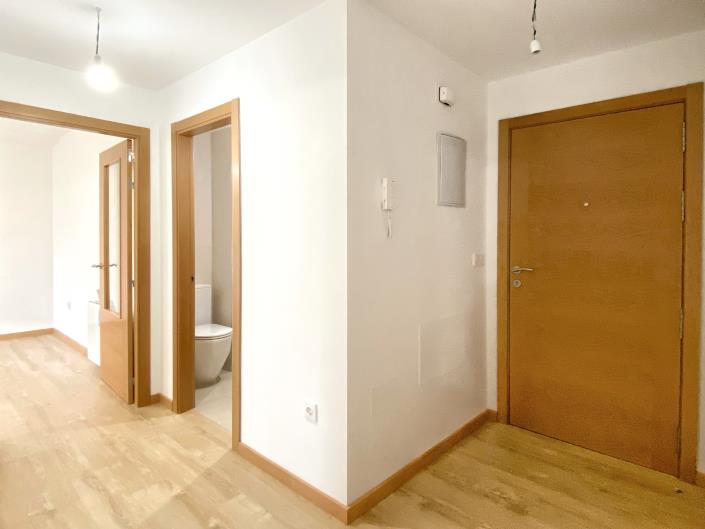 Image No.30-2 Bed Apartment for sale