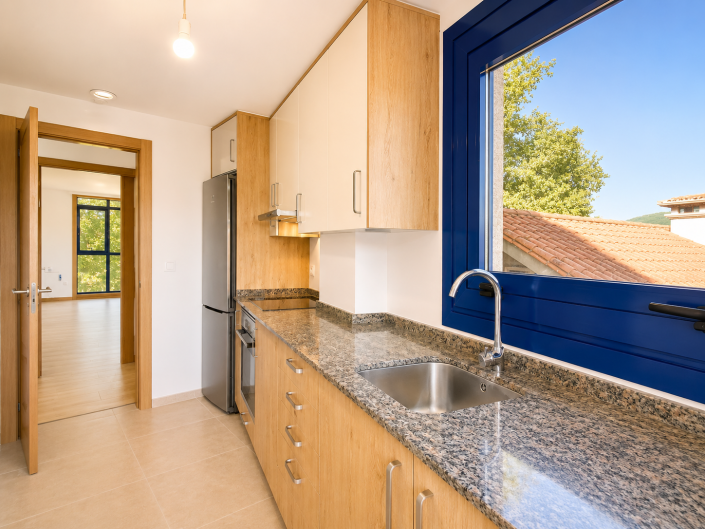 Image No.5-2 Bed Apartment for sale