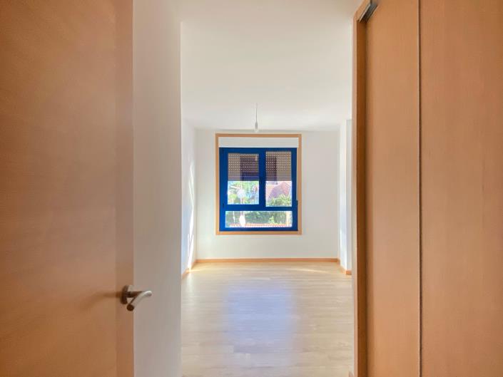 Image No.18-2 Bed Apartment for sale